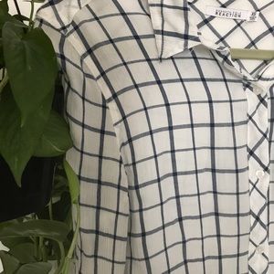 Kenneth Cole Reaction flowy button down